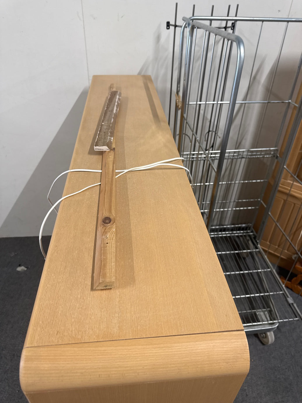 Vitrine top